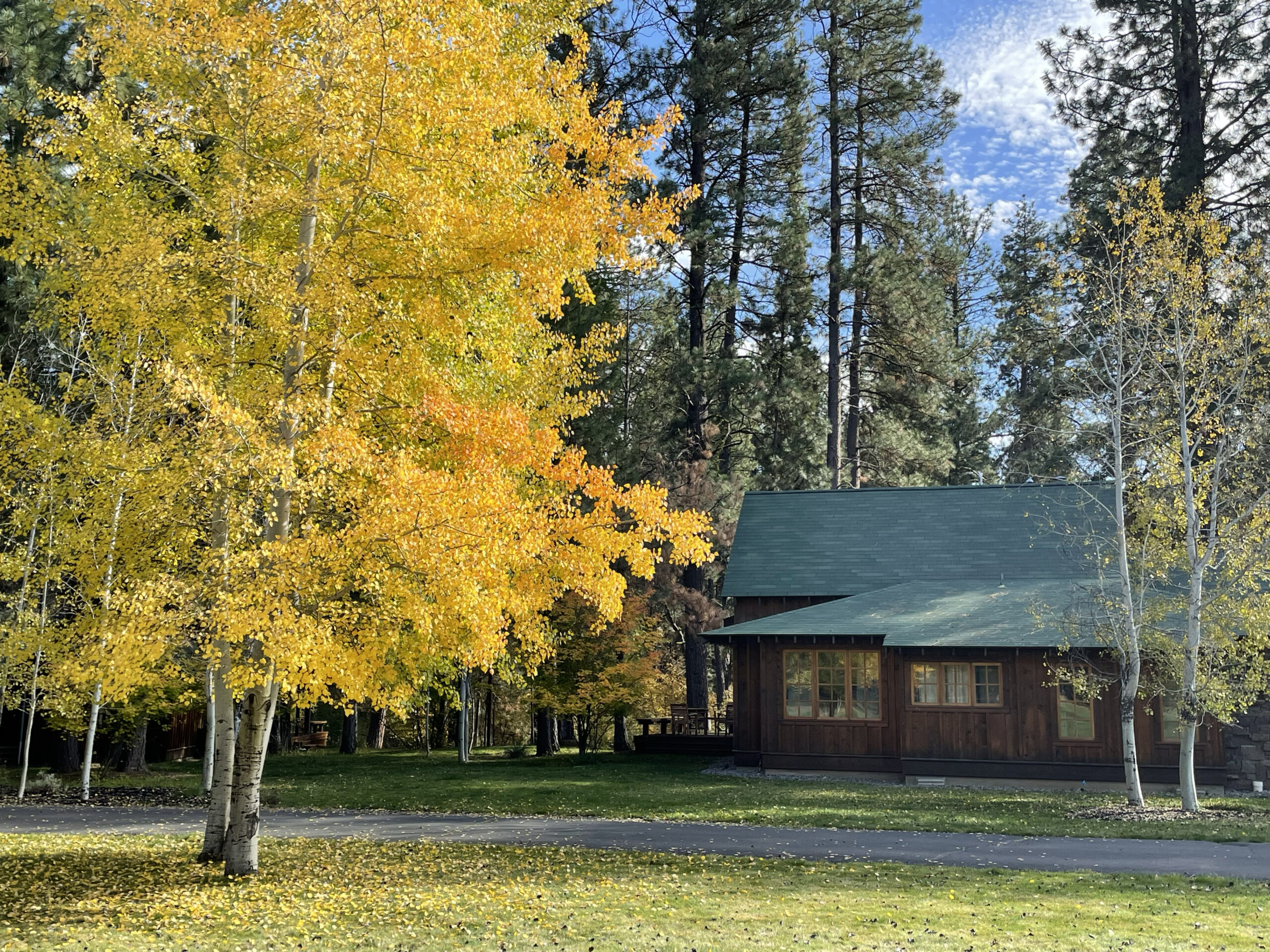 metolius river cabin in fall