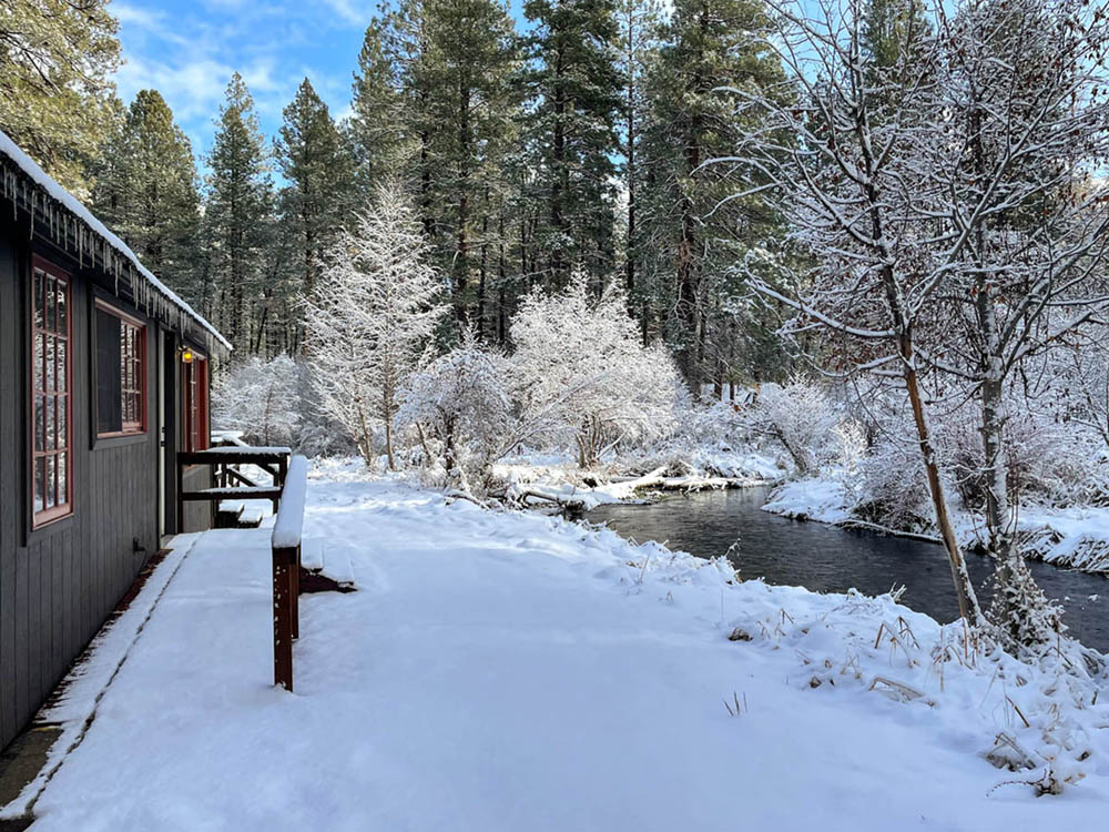 Metolius-river-cabin